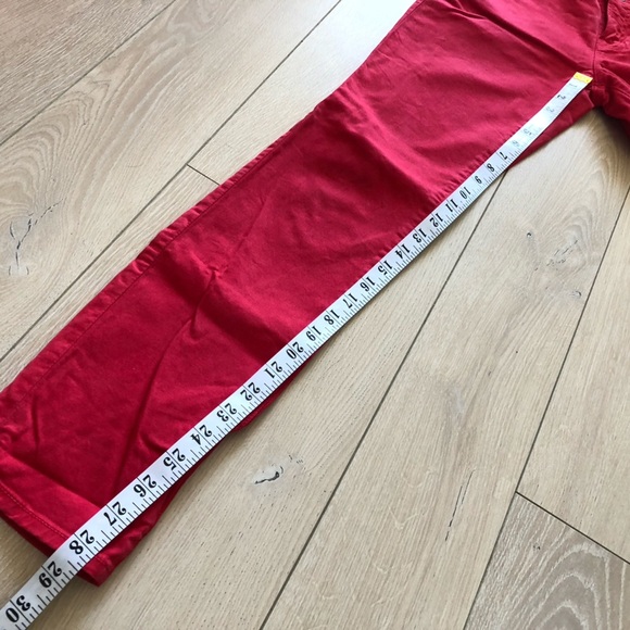 J Brand 811 Mid Rise Skinny Leg Pants in Bright Red Size 26 - Picture 9 of 14